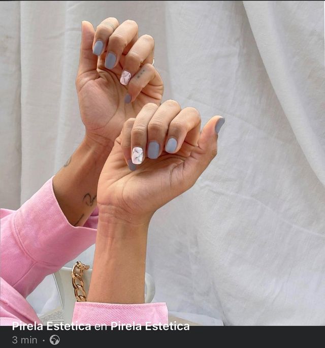 Uñas acrílicas, gel, y semipermanente