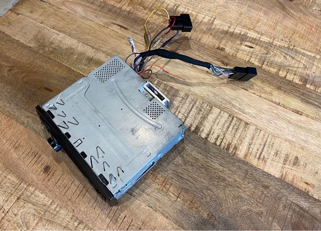 Radio JVC con CD USB y Aux