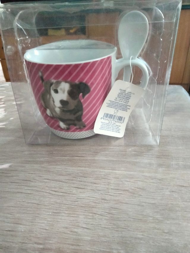 taza de cerámica  con cuchara a estrenar