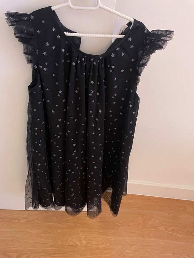 Vestido negro de tull con estrellas T 10