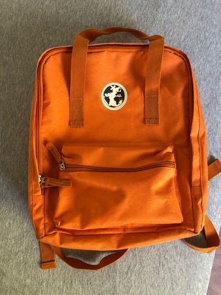 Mochila natura de segunda mano por 8 EUR en Madrid en WALLAPOP