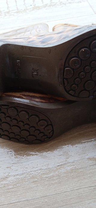 Botines de agua o Katiuskas con tacón Talla XL de segunda mano por 12 EUR  en Calonge en WALLAPOP