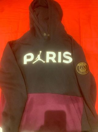 Sudadera jordan x paris saint germain de segunda mano por 30 EUR en Premià  de Dalt en WALLAPOP