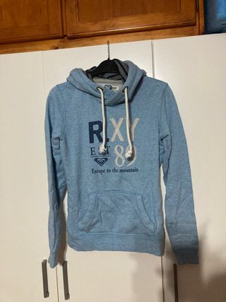 Sudadera Roxy azul de segunda mano por 10 EUR en Chuchurumbache en WALLAPOP