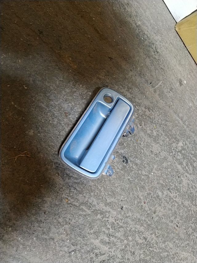 maneta Suzuki vitara