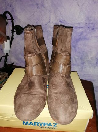 ▷ Botas de Cuñas Mujer【2021】| Vanessa Calzados Online