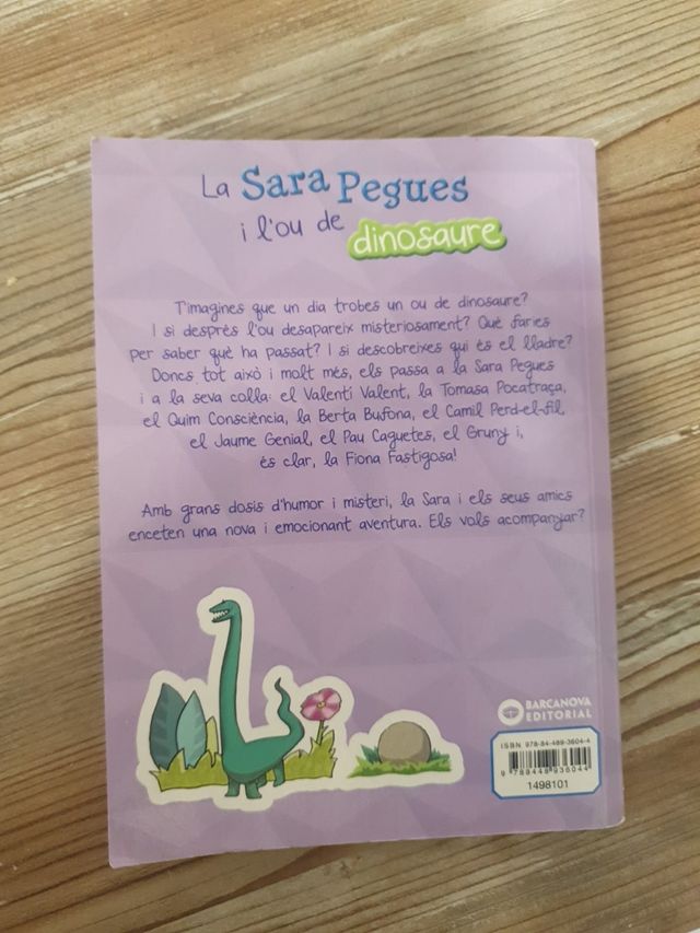 Libro Infantil LA SARA PEGUES I L'OU DE DINOSAURE
