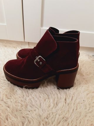 Botines plataforma Pull \u0026amp; Bear de segunda mano por 22 EUR en Premià de  Mar en WALLAPOP