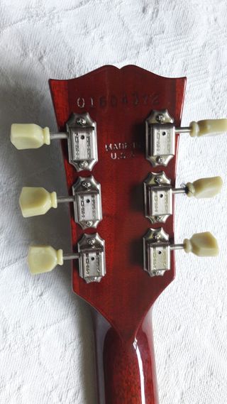 Guitarra les Paul de segunda mano en Madrid en WALLAPOP