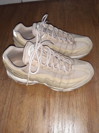 Nike Air Max 95 número 37 1\\/2. de segunda mano por 45 EUR en Madrid en  WALLAPOP