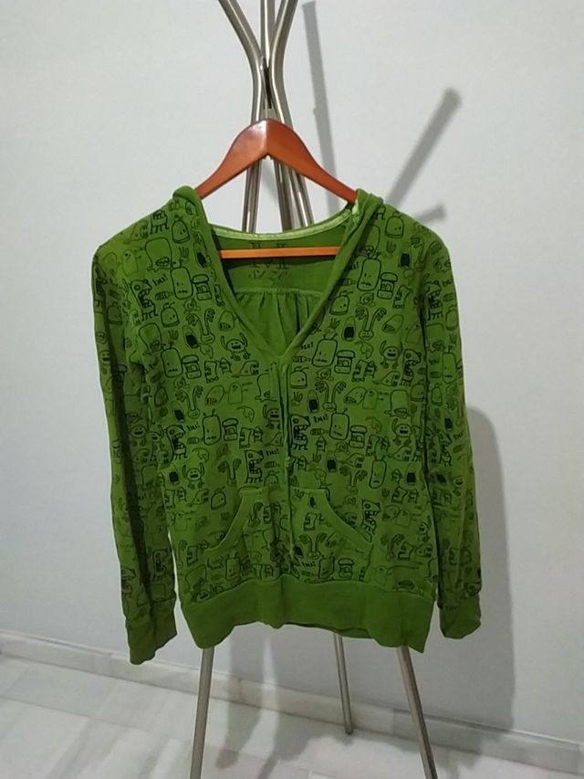 sudadera verde