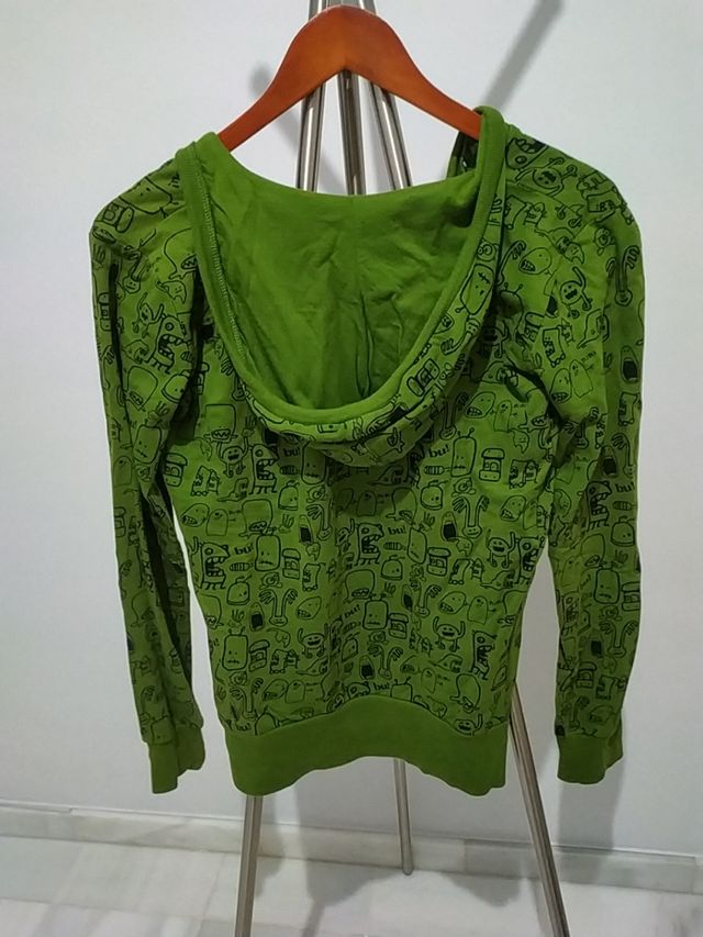 sudadera verde