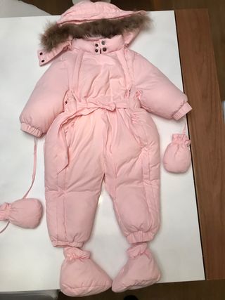 Abrigo bebé de plumas El Corte Inglés. 12 meses. de segunda mano por 12 EUR  en Palma de Mallorca en WALLAPOP