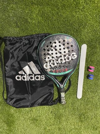 Pala Adidas Adipower Marta Ortega de segunda mano por 210 EUR en Barcelona  en WALLAPOP