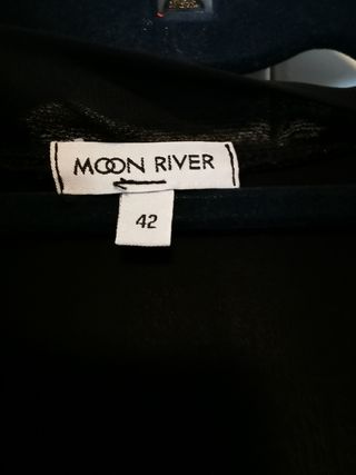 Bata lencería. Moon River El corte inglés de segunda mano por 20 EUR en El  Arenal en WALLAPOP