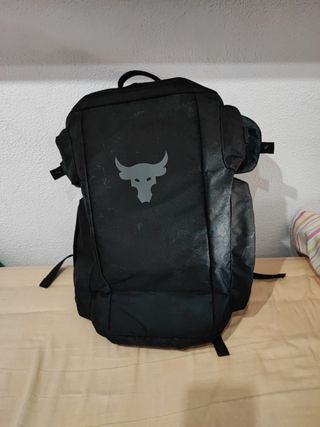 Mochila, bolsa,macuto under armour project rock de segunda mano por 73 EUR  en Puerto Real en WALLAPOP
