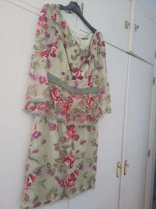 Vestido Matilde cano sin estrenar de segunda mano por 85 EUR en Bollullos  de la Mitación en WALLAPOP