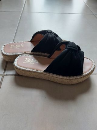 Chanclas suela esparto de segunda mano por 7 EUR en Palma de Mallorca en  WALLAPOP