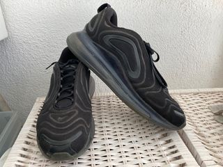 Nike Air Max 720 Negras Talla 45 Buen Estado de segunda mano por 38 EUR en  Cornellà de Llobregat en WALLAPOP