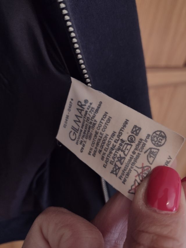 Giubbotto nero Gerani