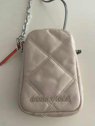 Mini bolso piel Bimba y Lola de segunda mano por 35 EUR en Valencia en  WALLAPOP