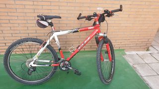 Bicicleta de montaña BH coronas réplica de segunda mano por 150 EUR en  Valladolid en WALLAPOP