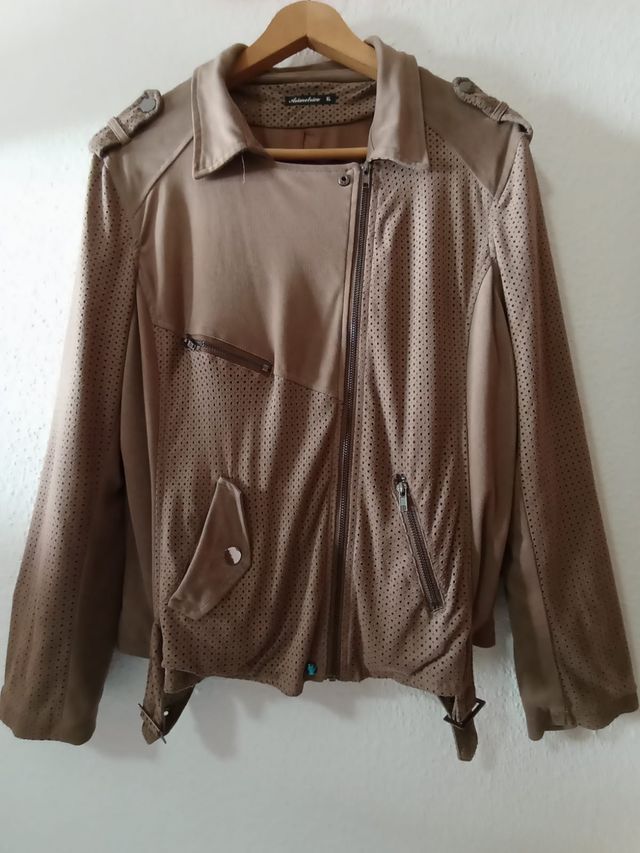 Cazadora tejido fino marrón