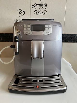 Saeco Intelia Evo de segunda mano por 160 EUR en Les Masies de Roda en  WALLAPOP