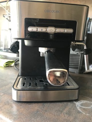 Cafetera CECOTEC de segunda mano por 18 EUR en Madrid en WALLAPOP