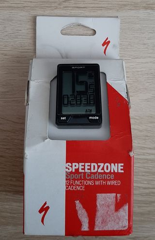 Cuentakilómetros Inalámbrico Specialized SpeedZone de segunda mano por 60  EUR en Madrid en WALLAPOP