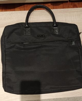 Bolsa de viaje Tous, nueva de segunda mano por 18 EUR en Donostia-San  Sebastián en WALLAPOP