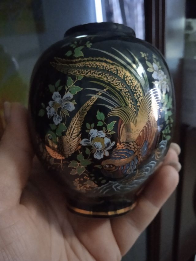 Jarrones pintados a mano