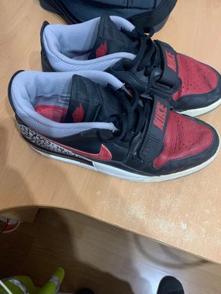 Zapatillas Nike Jordan 43 de segunda mano por 30 EUR en Barcelona en  WALLAPOP