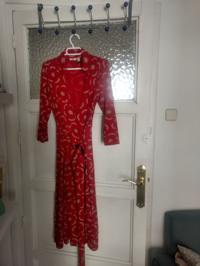 Vestido cruzado (Mango)