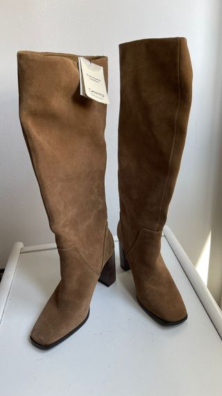 Botas Mango marrones de segunda mano por 40 EUR en Salamanca en WALLAPOP