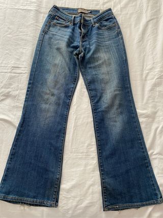 Pantalón Levis, mujer, equivale a una talla 36\\/S de segunda mano por 10  EUR en Madrid en WALLAPOP