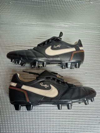 Nike tiempo guri R10 FG Ronaldinho 10 - Talla 45 de segunda mano por 85 EUR  en Alicante en WALLAPOP