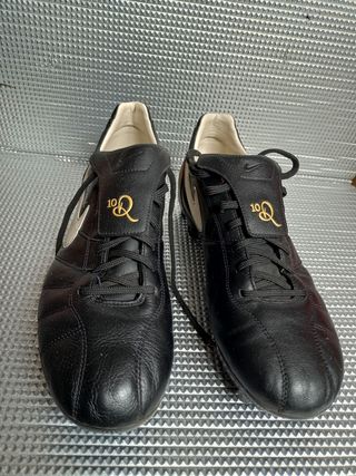Nike tiempo guri R10 FG Ronaldinho 10 - Talla 45 de segunda mano por 85 EUR  en Alicante en WALLAPOP