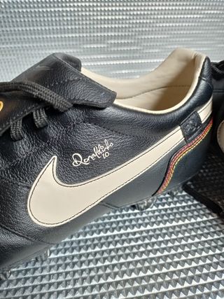 Nike tiempo guri R10 FG Ronaldinho 10 - Talla 45 de segunda mano por 85 EUR  en Alicante en WALLAPOP
