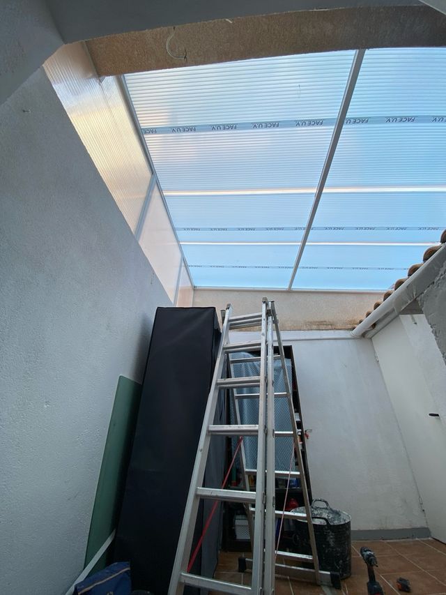 Erik, el manitas esta a tus servicios.