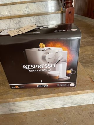 Cafetera Nespresso de segunda mano en Pamplona en WALLAPOP