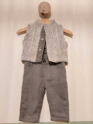 Ropa bebé 3 a 6 meses de segunda mano por 15 EUR en Sant Cugat del Vallès  en WALLAPOP