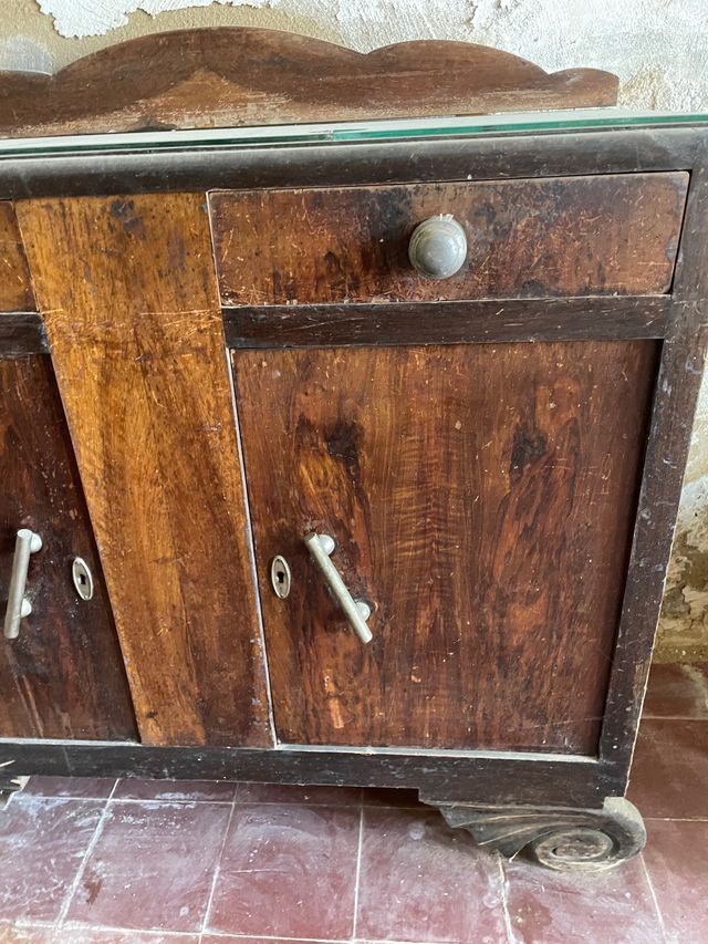Mueble aparador antiguo vintage