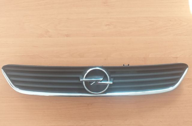 calandra original opel astra G