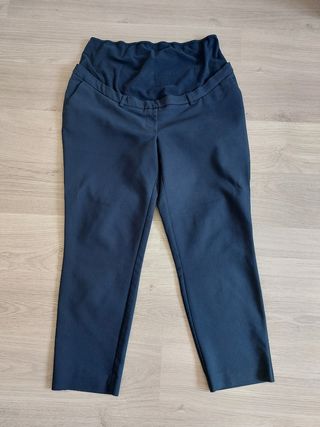 Pantalon premama talla 44 kiabi de segunda mano por 5 EUR en Toledo en  WALLAPOP
