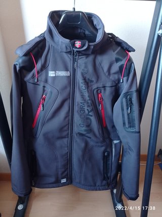 Forro polar geographical norway de segunda mano por 45 EUR en Navalcarnero  en WALLAPOP