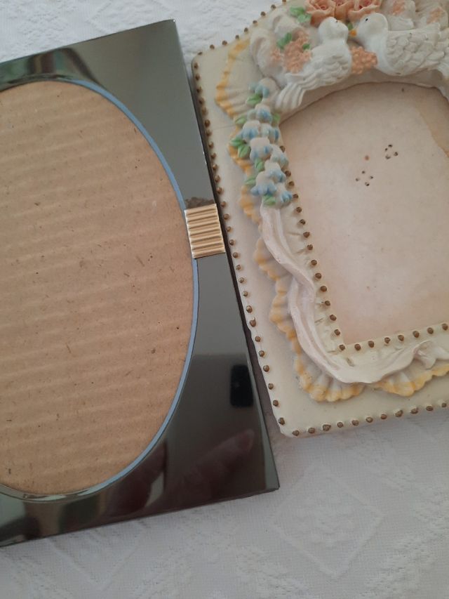 dos marcos 9 euros los 2 sin cristal