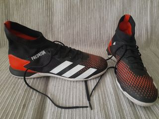 Zapatillas Fútbol sala Adidas Predator 20.3 IN de segunda mano por 35 EUR  en Alcalá de Henares en WALLAPOP
