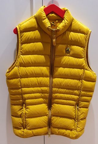 Chaleco niño SCALPERS de segunda mano por 25 EUR en Alicante en WALLAPOP