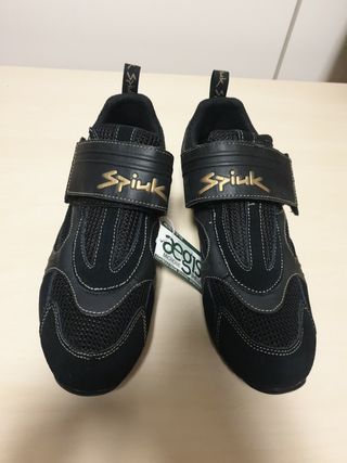Zapatillas ciclismo\\/spinning Spiuk n° 42 de segunda mano por 40 EUR en  Getxo en WALLAPOP